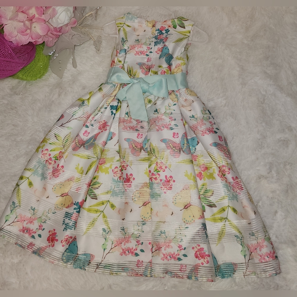 **Childs Dress**